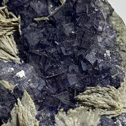 FLUORITE/BARYTE/MARCASITE/CALCITE : LADYWASH MINE, EYAM, DERBYSHIRE, ENGLAND 491g MF1625