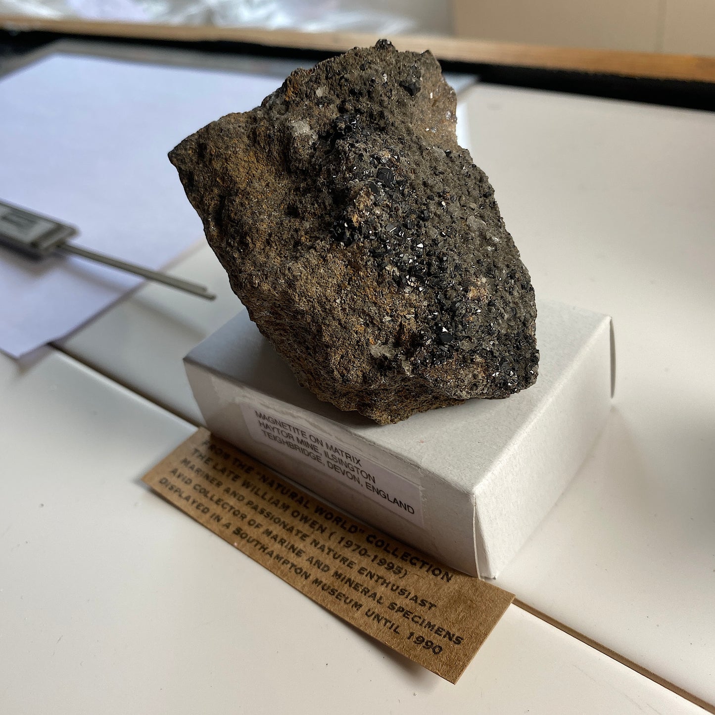 MAGNETITE CRYSTALS ON MATRIX - HAYTOR MINE, DARTMOOR, DEVON, ENGLAND 212g MF2063