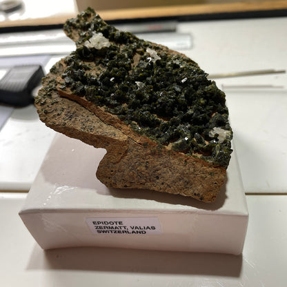 EPIDOTE - POLLUX, GORNER GLACIER, ZERMAT, VALAIS, SWITZERLAND