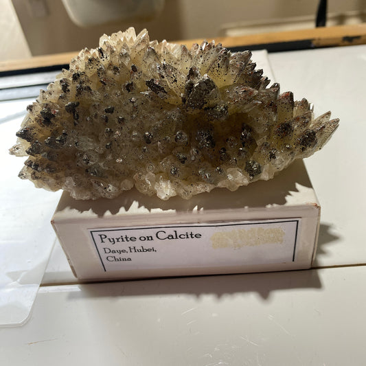 PYRITE ON CALCITE FROM DAYE, HUBEI, CHINA EXCEPTIONAL  SPECIMEN 317g MF1651
