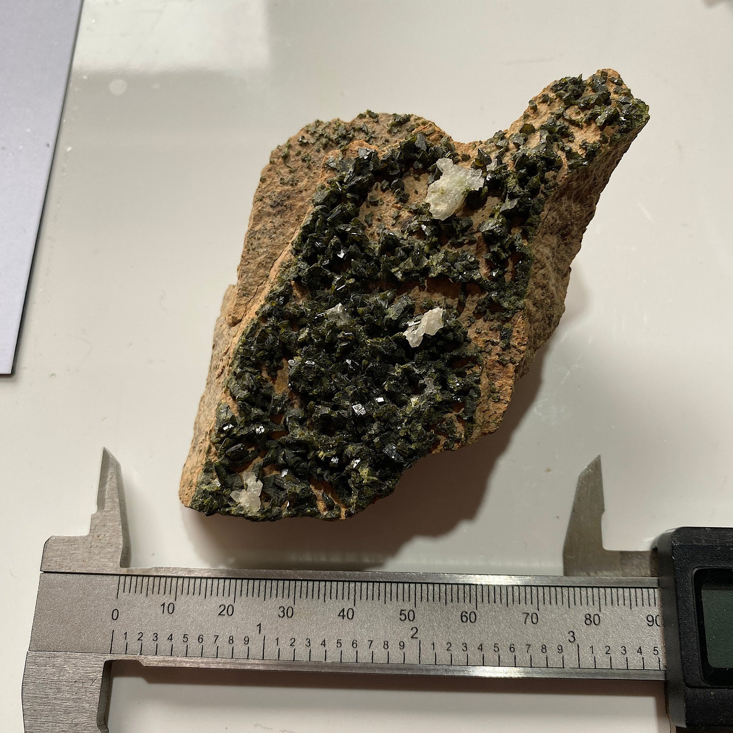 EPIDOTE - POLLUX, GORNER GLACIER, ZERMAT, VALAIS, SWITZERLAND