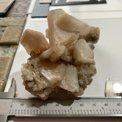 STILBITE : POONA, MAHARASHTRA, INDIA. 156g MF1760