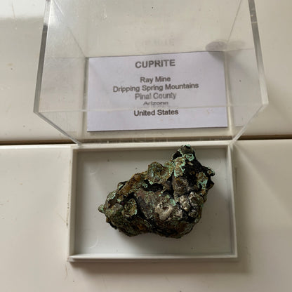 CUPRITE [ETC] : RAY MINE, DRIPPING SPRING MTS. PINAL CO. ARIZONA U.S.A. 18g MF1745