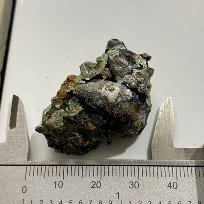 CUPRITE [ETC] : RAY MINE, DRIPPING SPRING MTS. PINAL CO. ARIZONA U.S.A. 18g MF1745