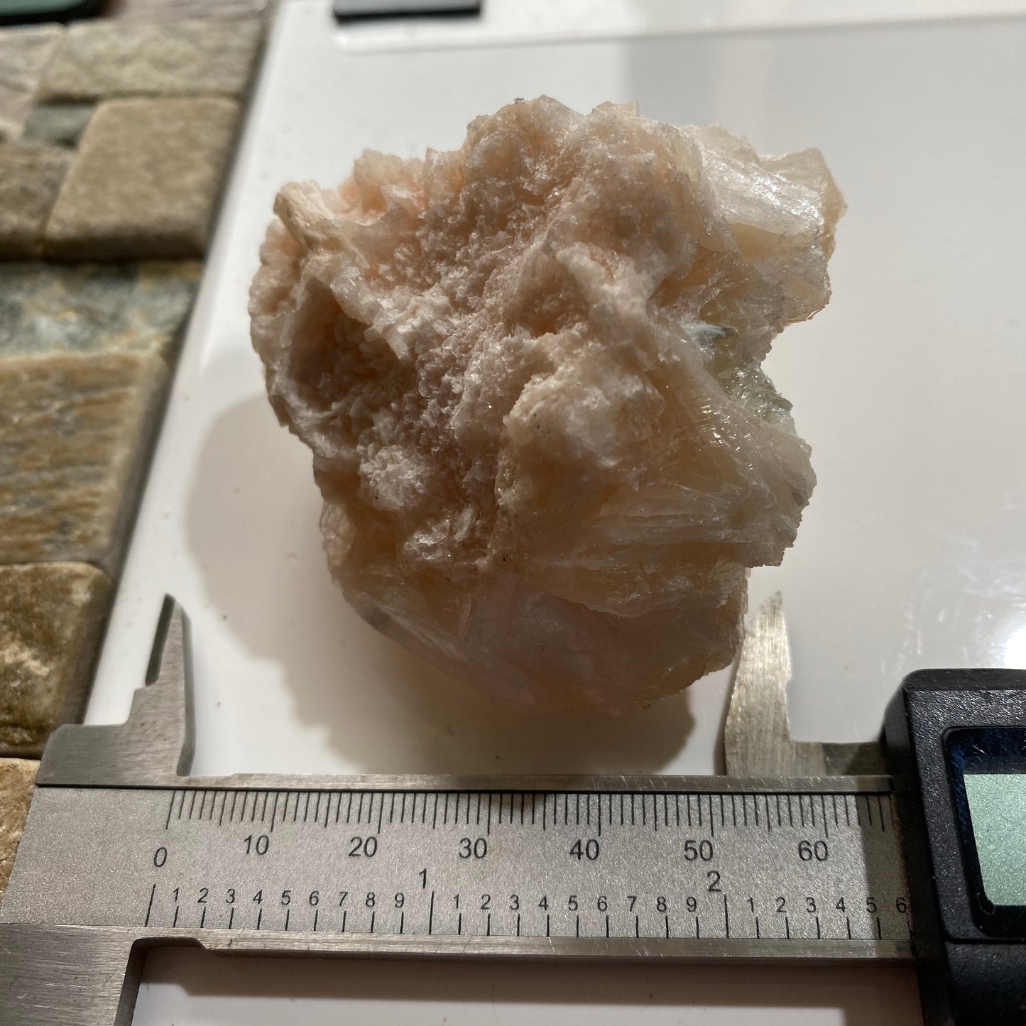STILBITE : JALGAON, NASHIK, MAHARASHTRA, INDIA  101g MF1738