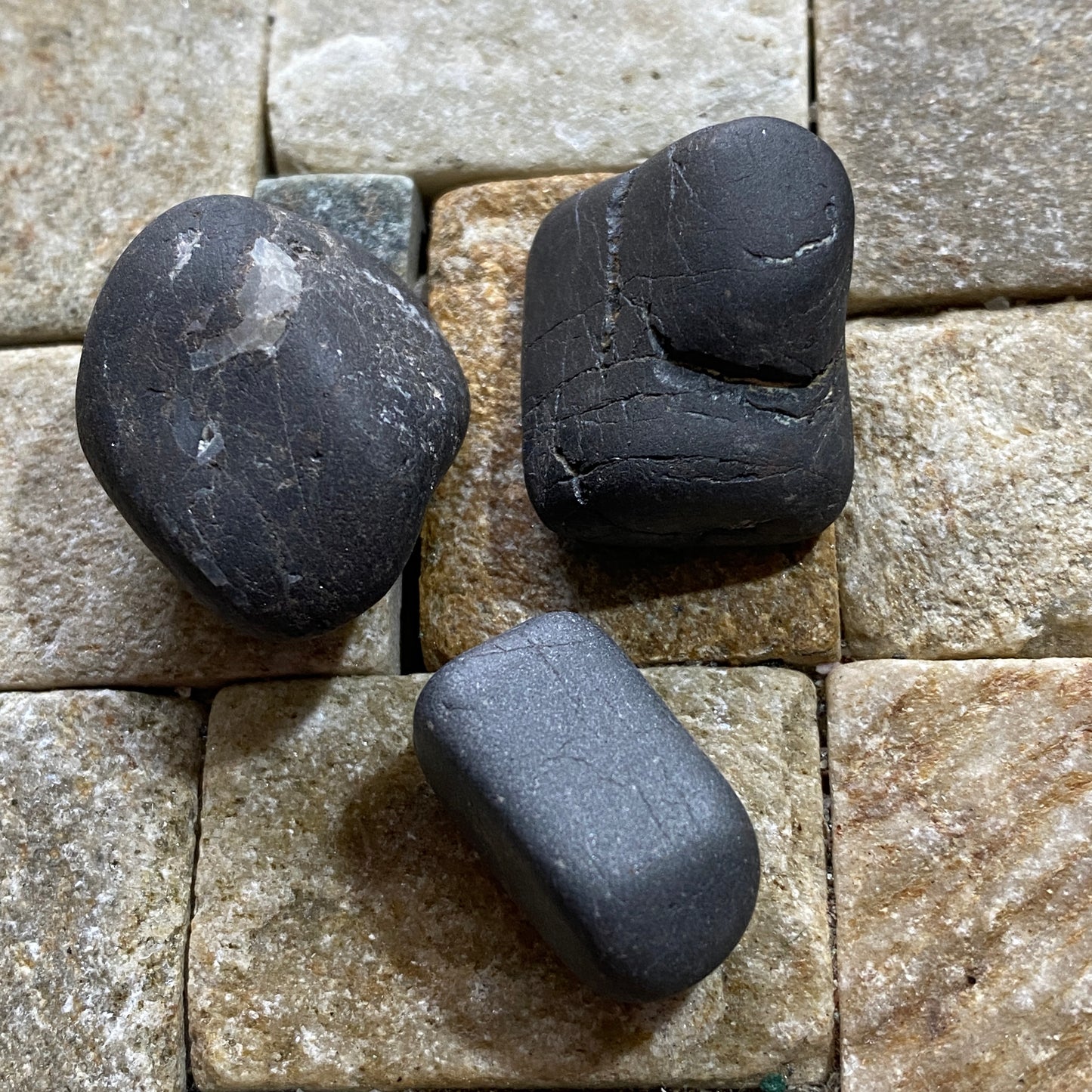 CASSITERITE ALLUVIAL TIN ORE : KINTA, PERAK, MALAYSIA 53g MF1710