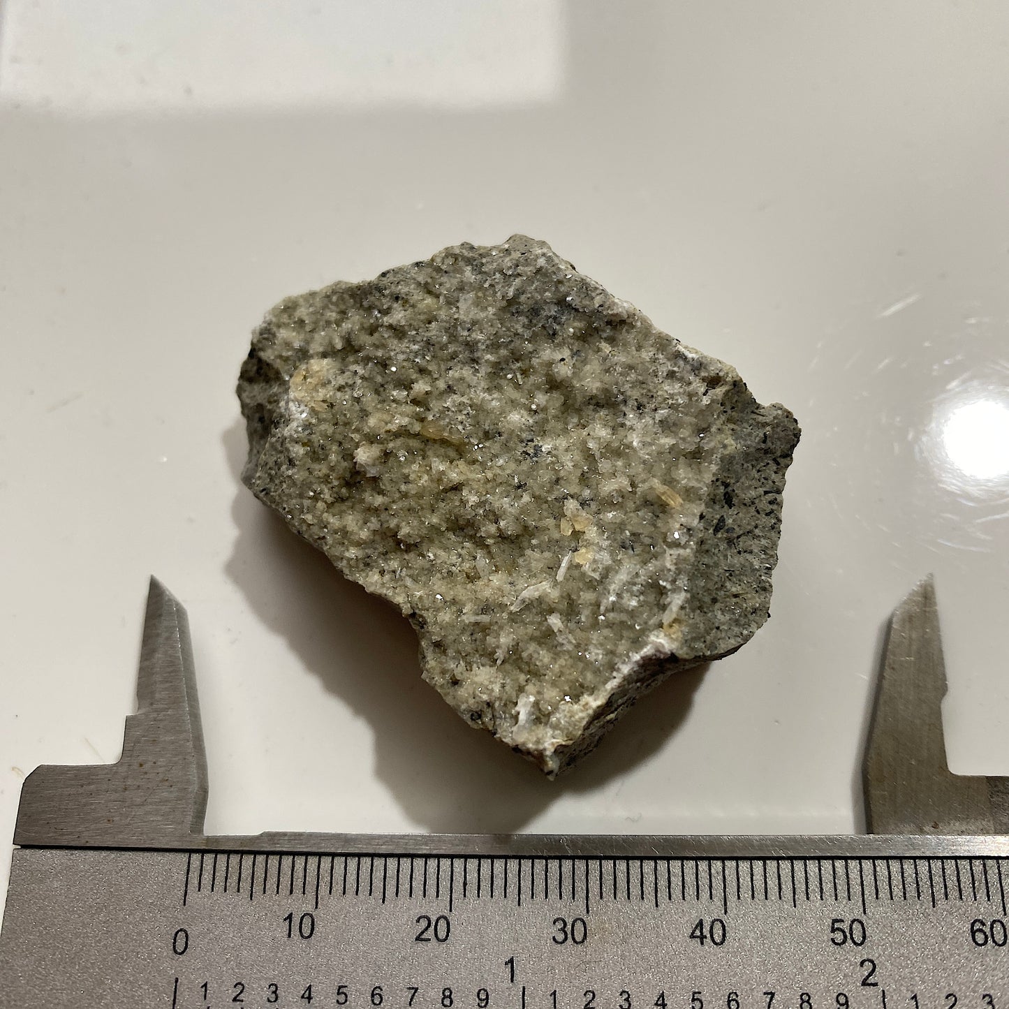 ZEOLITES WITH CALCITE : VALEA ABSULUI QUARRY, CRISCIOR, ROMANIA 38g MF1747