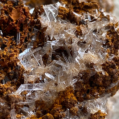 HEMIMORPHITE ON LIMONITE - OJUELA MINE, DURANGO, MEXICO. 142g MF2069