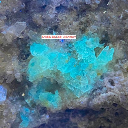 ZEOLITES WITH CALCITE : VALEA ABSULUI QUARRY, CRISCIOR, ROMANIA 38g MF1747