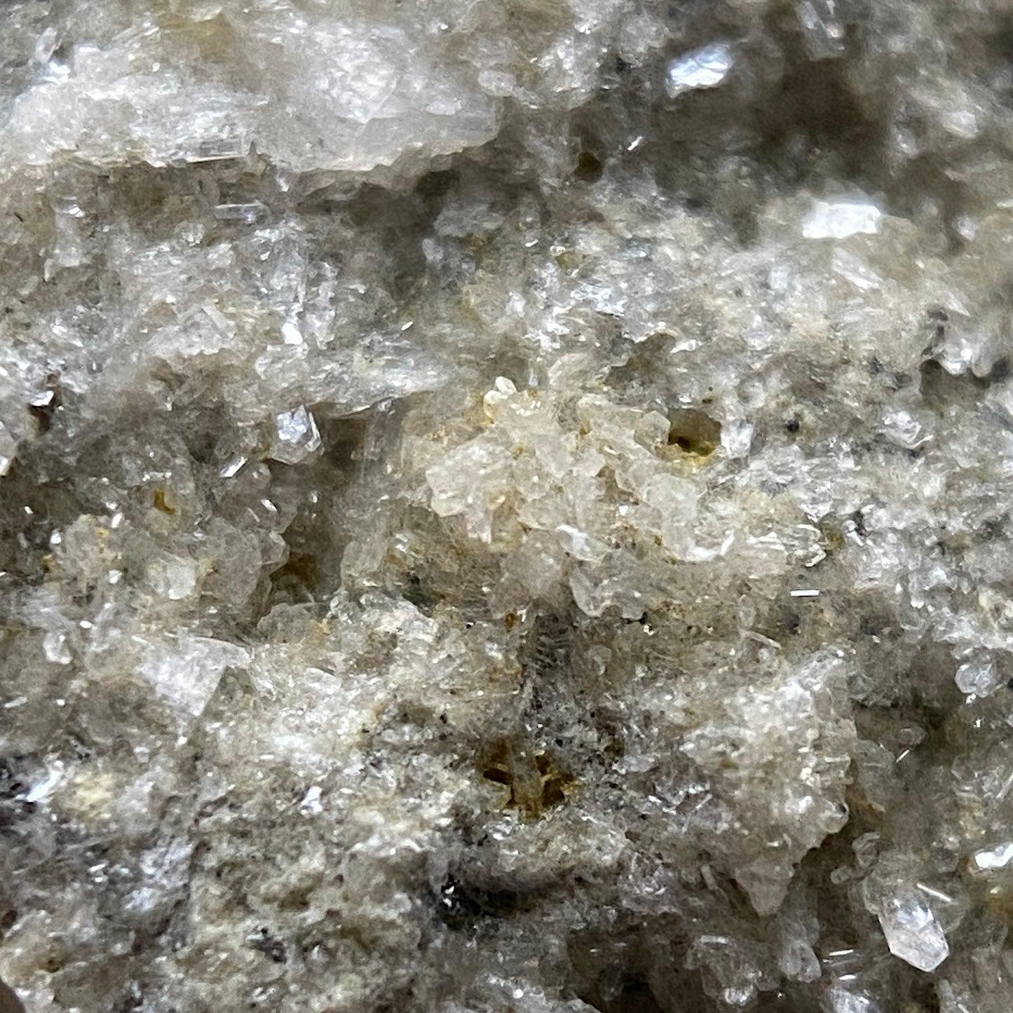 ZEOLITES WITH CALCITE : VALEA ABSULUI QUARRY, CRISCIOR, ROMANIA 38g MF1747