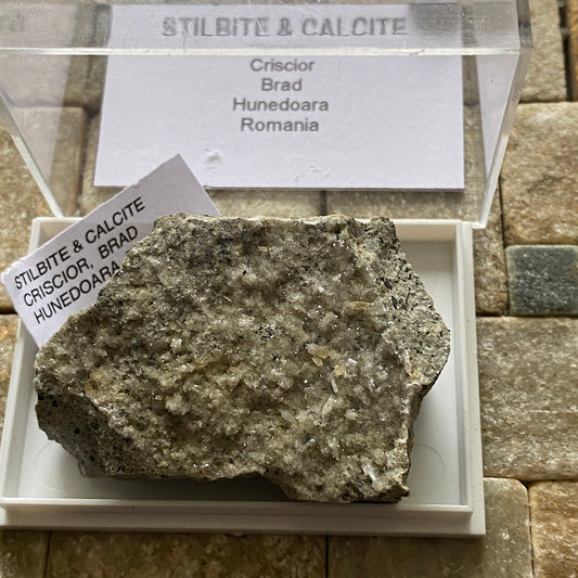 ZEOLITES WITH CALCITE : VALEA ABSULUI QUARRY, CRISCIOR, ROMANIA 38g MF1747