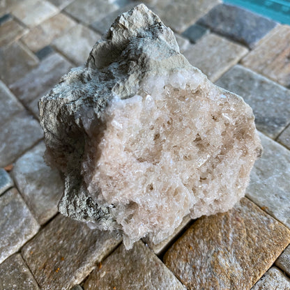 AROGONITE ON MATRIX - PANTAJO, SPAIN 160g MF2070