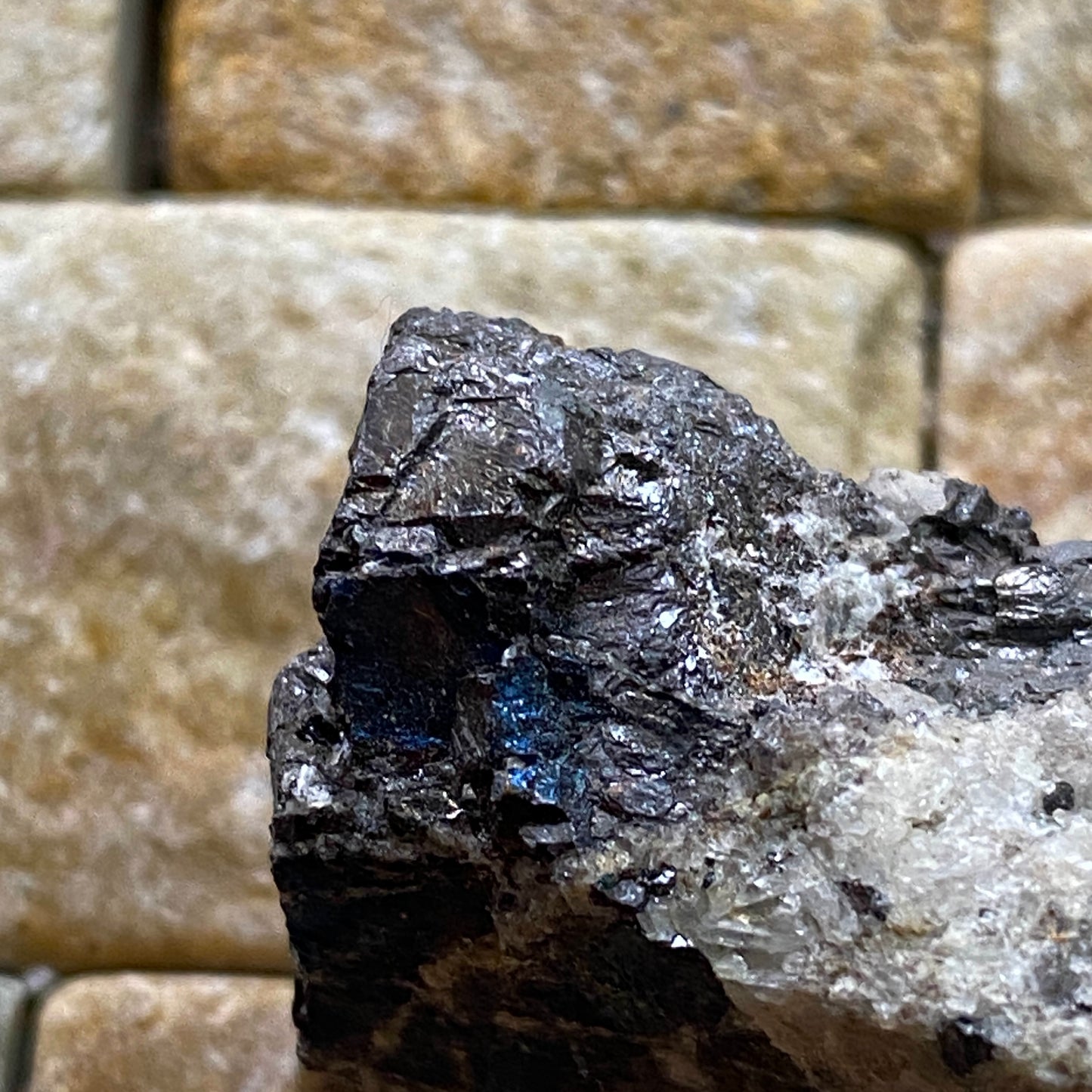 BORNITE [ETC] : SAN MARTIN MINE, ZACATECAS, MEXICO. 23g MF1746