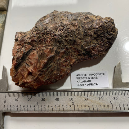 RARE SPECIMEN : AXINITE & RHODONITE - WESSELS MINE, NORTHERNCAPE, SOUTH AFRICA. 140g MF5268