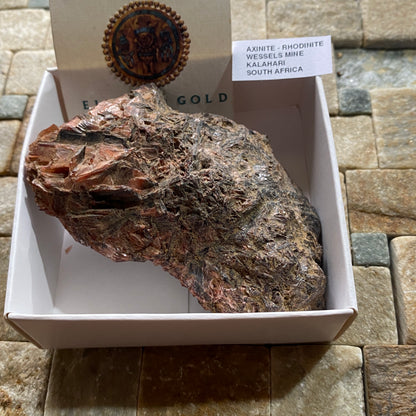 RARE SPECIMEN : AXINITE & RHODONITE - WESSELS MINE, NORTHERNCAPE, SOUTH AFRICA. 140g MF5268