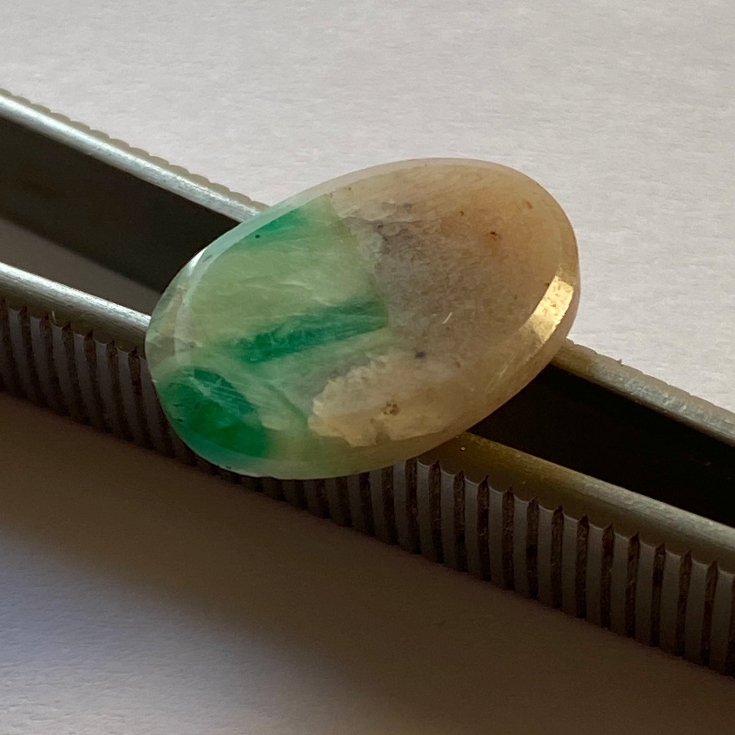 EMERALD BERYL IN QUARTZ GEMSTONE, NATURAL MINED FROM BRAZIL 8.55Ct MFG2193