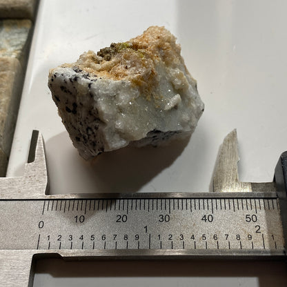 ARSENOPYRITE WITH QUARTZ [ETC] : GOLDEN CROSS MINE, WAITEKAURI, NEW ZEALAND 45g MF5269
