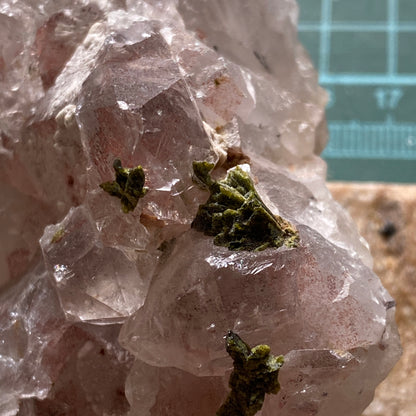 EPIDOTE ON QUARTZ RARE SPECIMEN FROM MEIGU COUNTY, SICHUAN, CHINA 159g MF6963