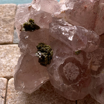 EPIDOTE ON QUARTZ RARE SPECIMEN FROM MEIGU COUNTY, SICHUAN, CHINA 159g MF6963