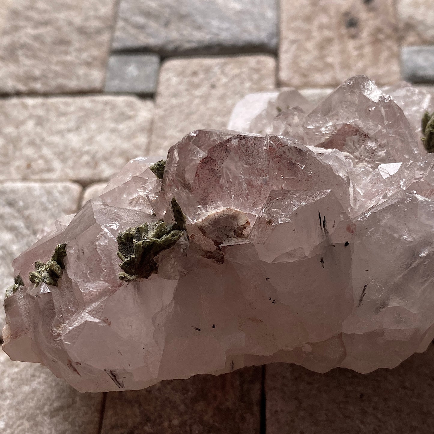 EPIDOTE ON QUARTZ RARE SPECIMEN FROM MEIGU COUNTY, SICHUAN, CHINA 159g MF6963