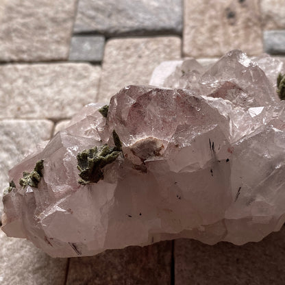 EPIDOTE ON QUARTZ RARE SPECIMEN FROM MEIGU COUNTY, SICHUAN, CHINA 159g MF6963