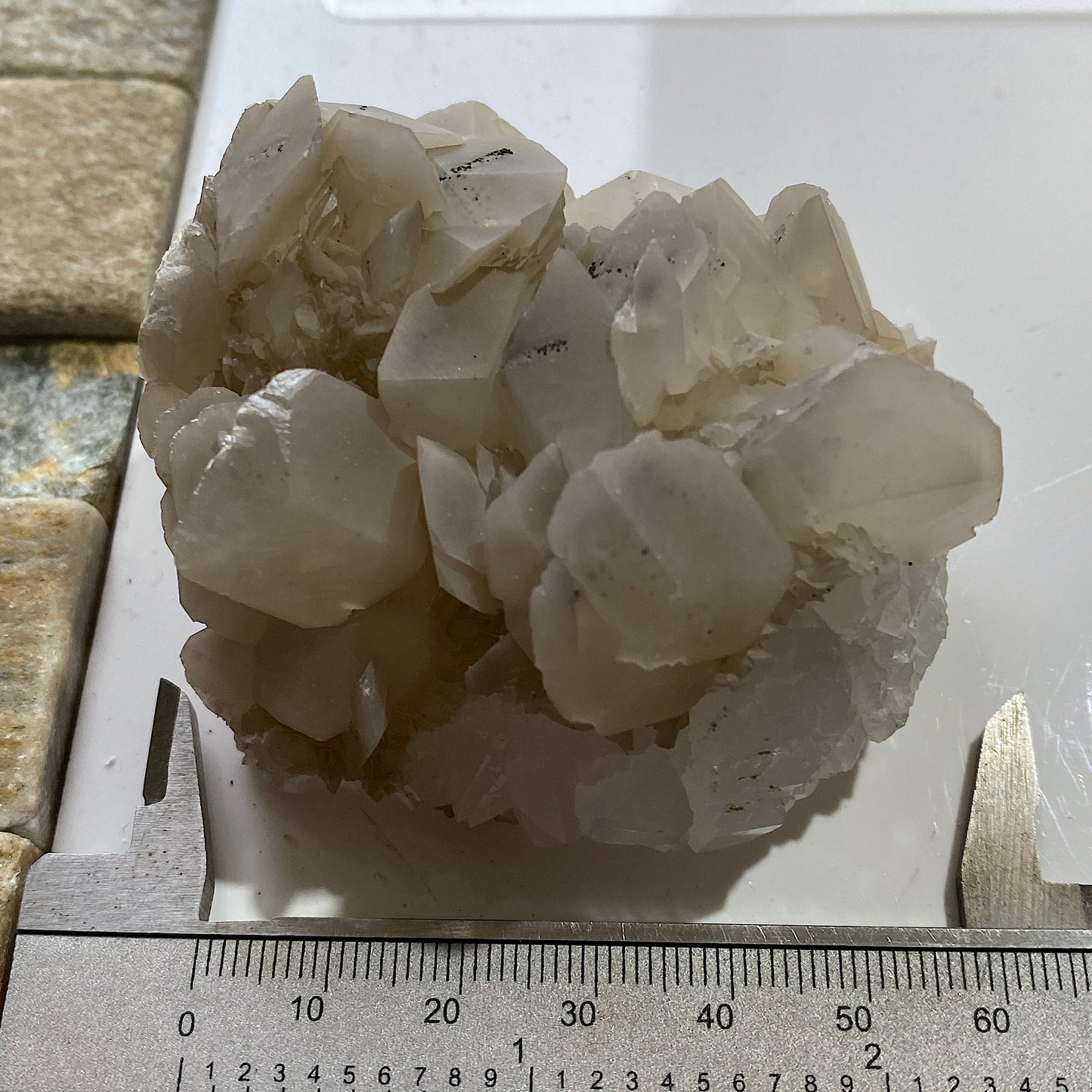 CALCITE ON FLUORITE : SHANGBAU MINE, LEIYANG COUNTY, HUNAN, CHINA 161g MF1731