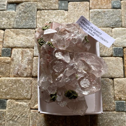 EPIDOTE ON QUARTZ RARE SPECIMEN FROM MEIGU COUNTY, SICHUAN, CHINA 159g MF6963