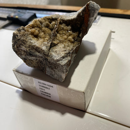 QUARTZ ON FLUORITE MATRIX  FROM HILTON MINE, SCORDALE, CUMBRIA  235g MF1825