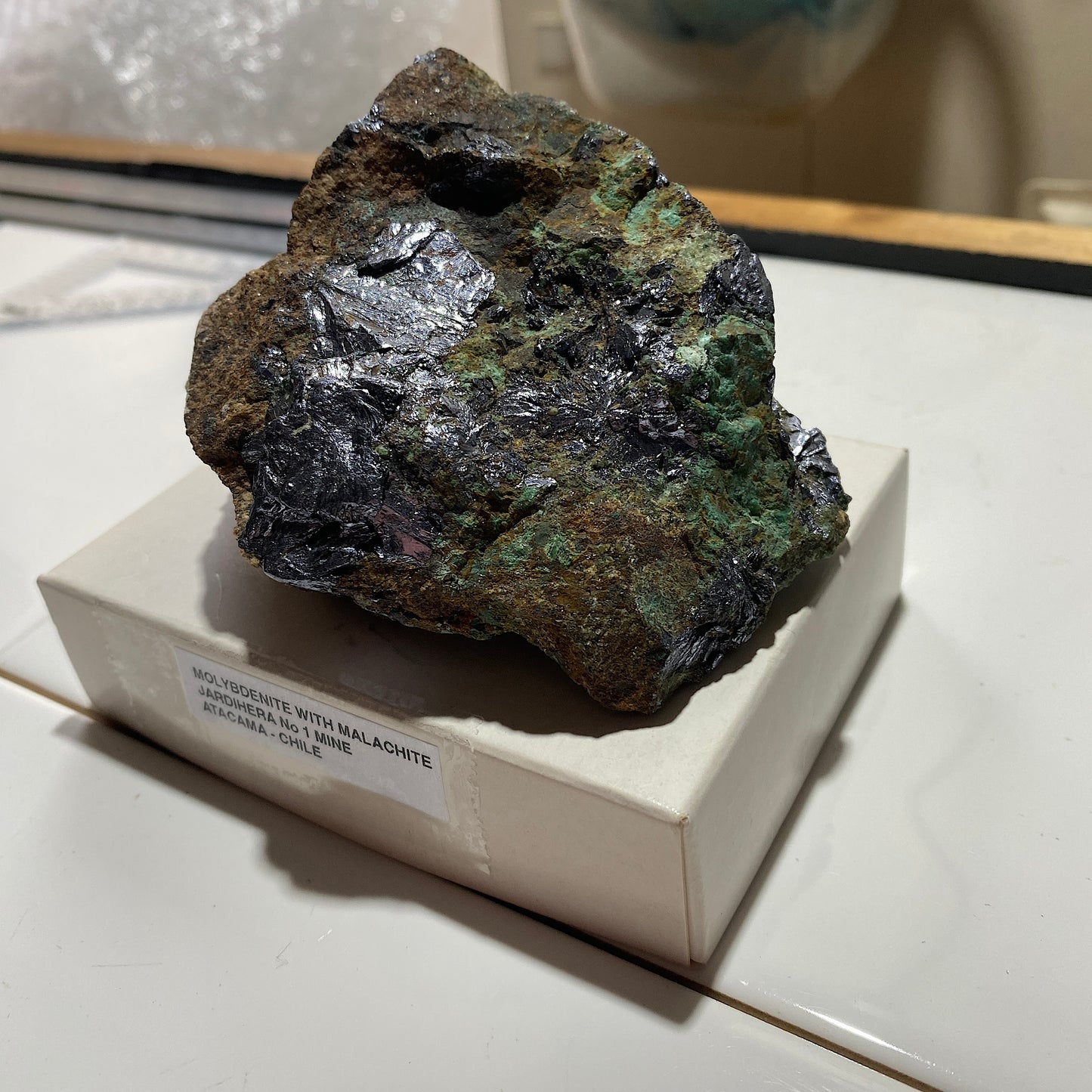 MOLYBDENITE WITH MALACHITE : JARDIHERA MINE No 1, ATACAMA, CHILE  412g MF4603