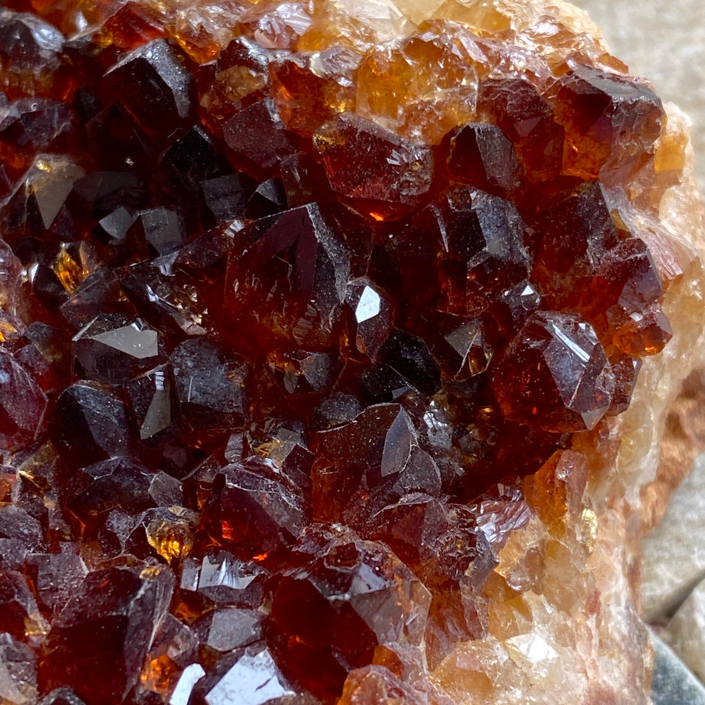 CITRINE QUARTZ - IRAI, RIO GRANDE DO SOL, BRAZIL. 230 g MF2076