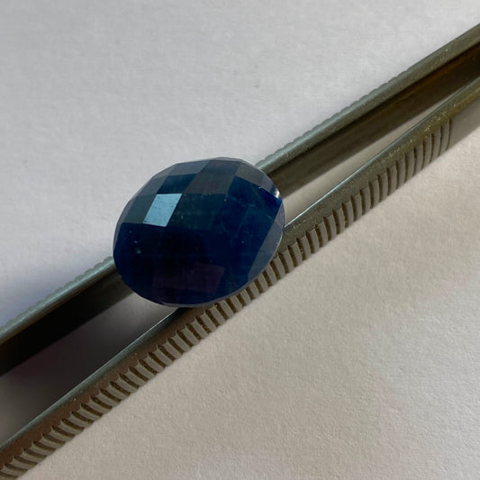 SAPPHIRE CORUNDUM GEMSTONE - NORTHERN CAPE, SOUTH AFRICA 14.68Ct MFG2200