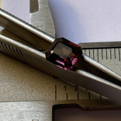 SPINEL NATURAL MINED GEMSTONE - MOGOK, MYANMAR [BURMA]  1.35Ct  MFG3102