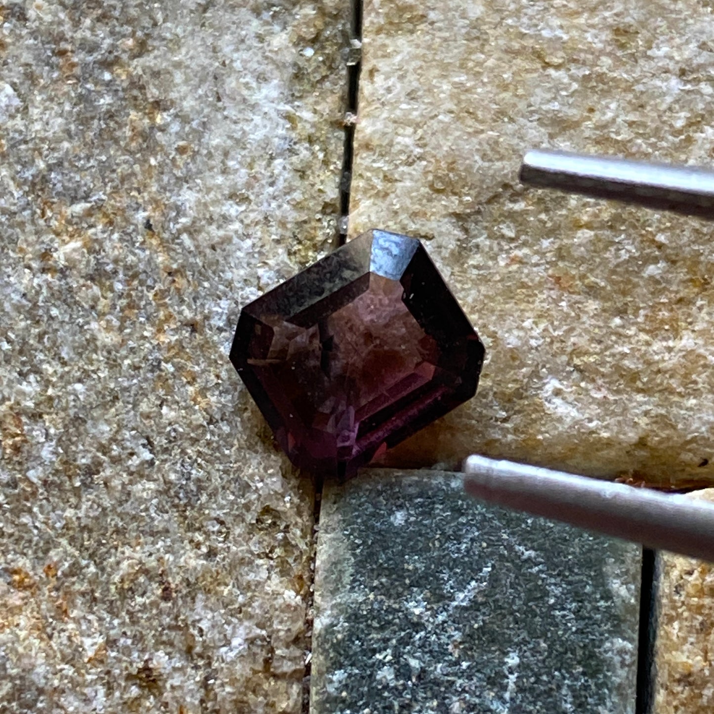 SPINEL NATURAL MINED GEMSTONE - MOGOK, MYANMAR [BURMA]  1.35Ct  MFG3102