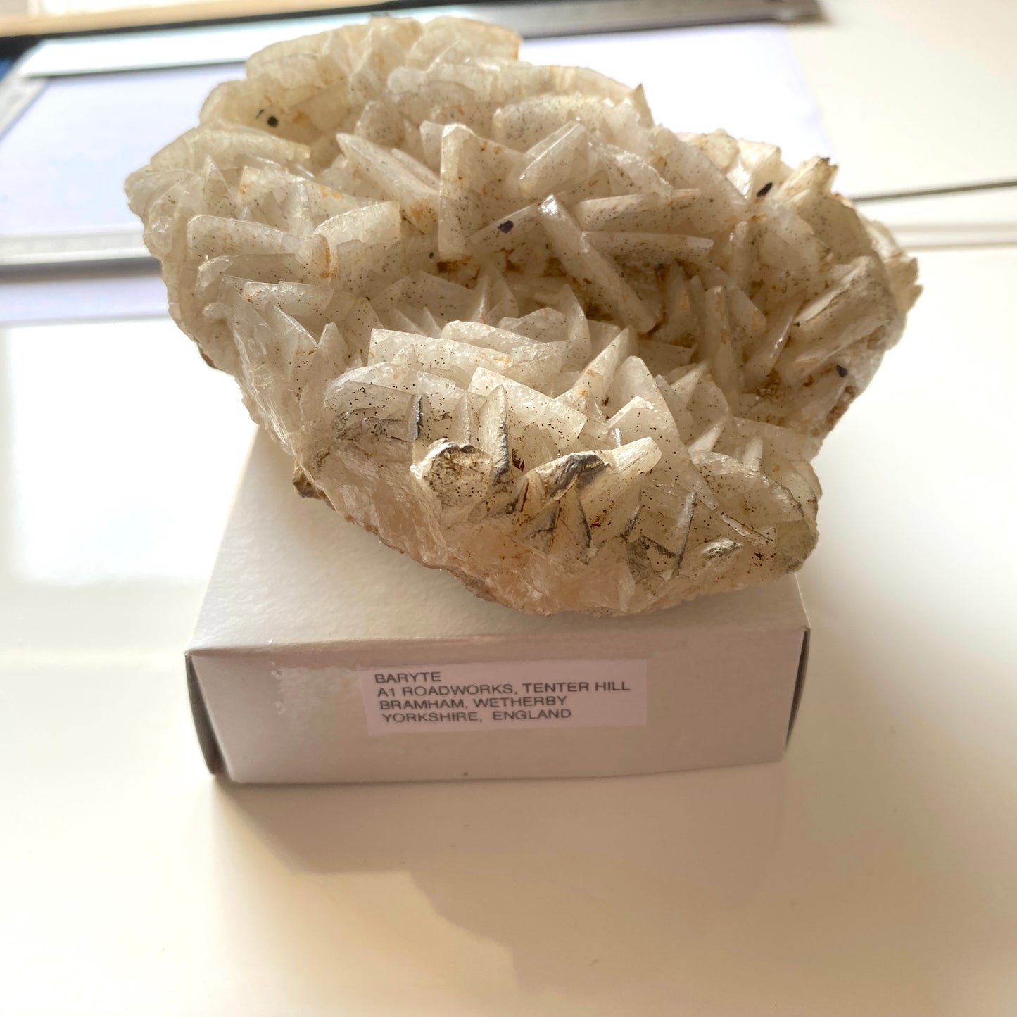 BARYTE HEAVY AND UNUSUAL SPECIMEN FROM YORKSHIRE, ENGLAND 1494g MF2081