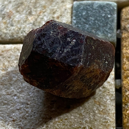 ALMANDINE GARNET - ZILLERTAL, TYROL, AUSTRIAN ALPS. 9g MF4456