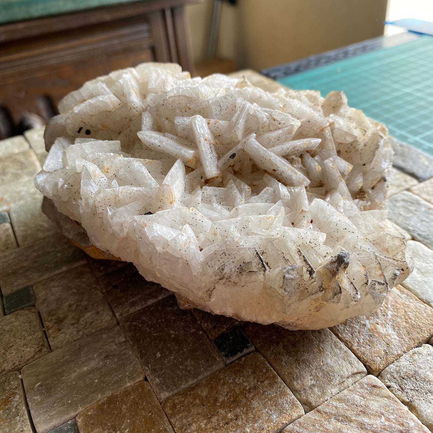 BARYTE HEAVY AND UNUSUAL SPECIMEN FROM YORKSHIRE, ENGLAND 1494g MF2081