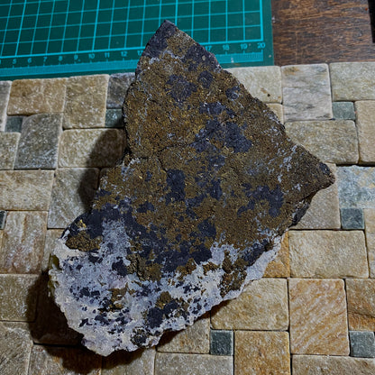 FLUORITE/BARYTE/CHALCOPYRITE [ETC] - DENTON MINE, ILLINOIS, U.S.A. LARGE 529g MF4458