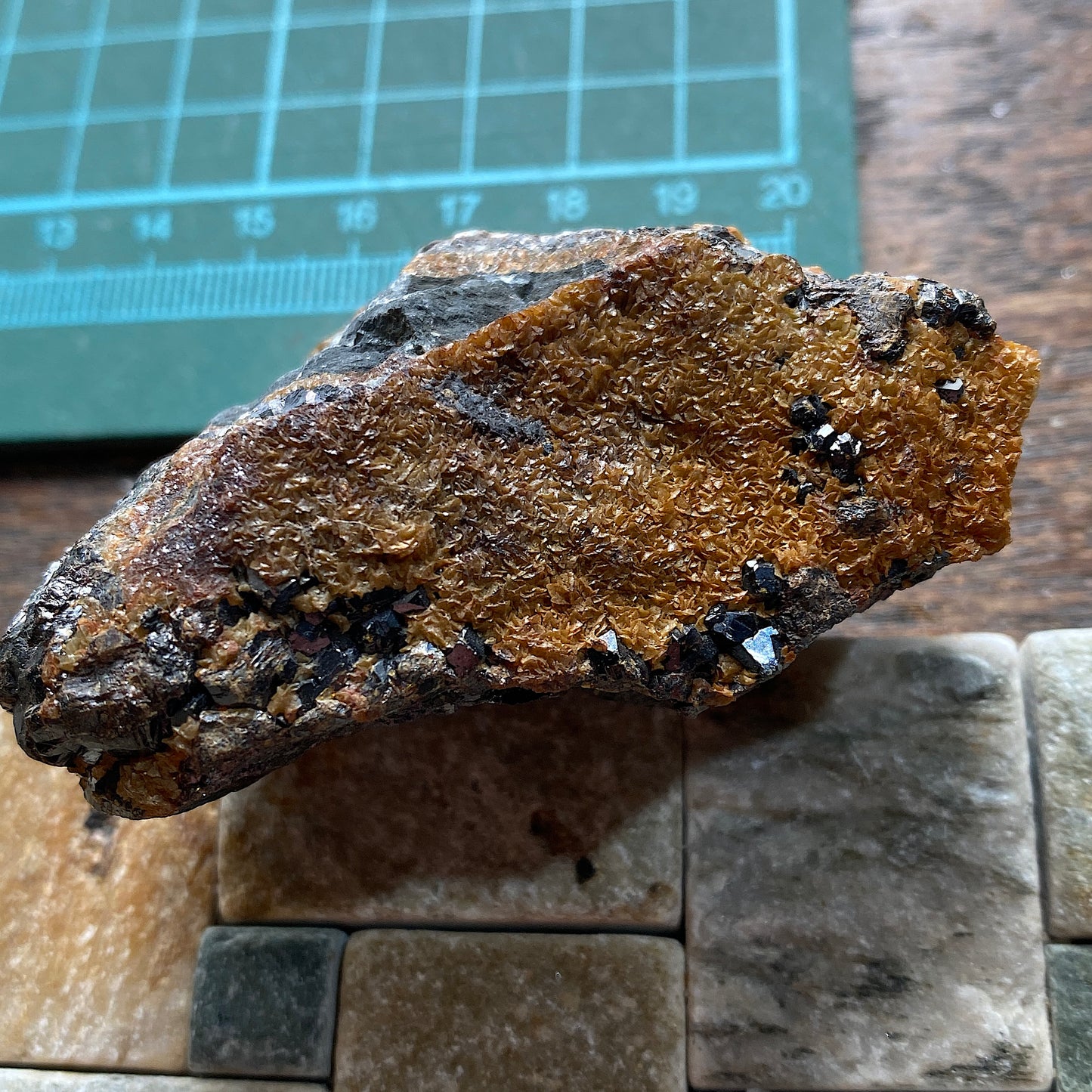 SPHALERITE/SIDERITE : WHEAL BETSY, MARY TAVY, TAVISTOCK, DEVON 132g MF5285
