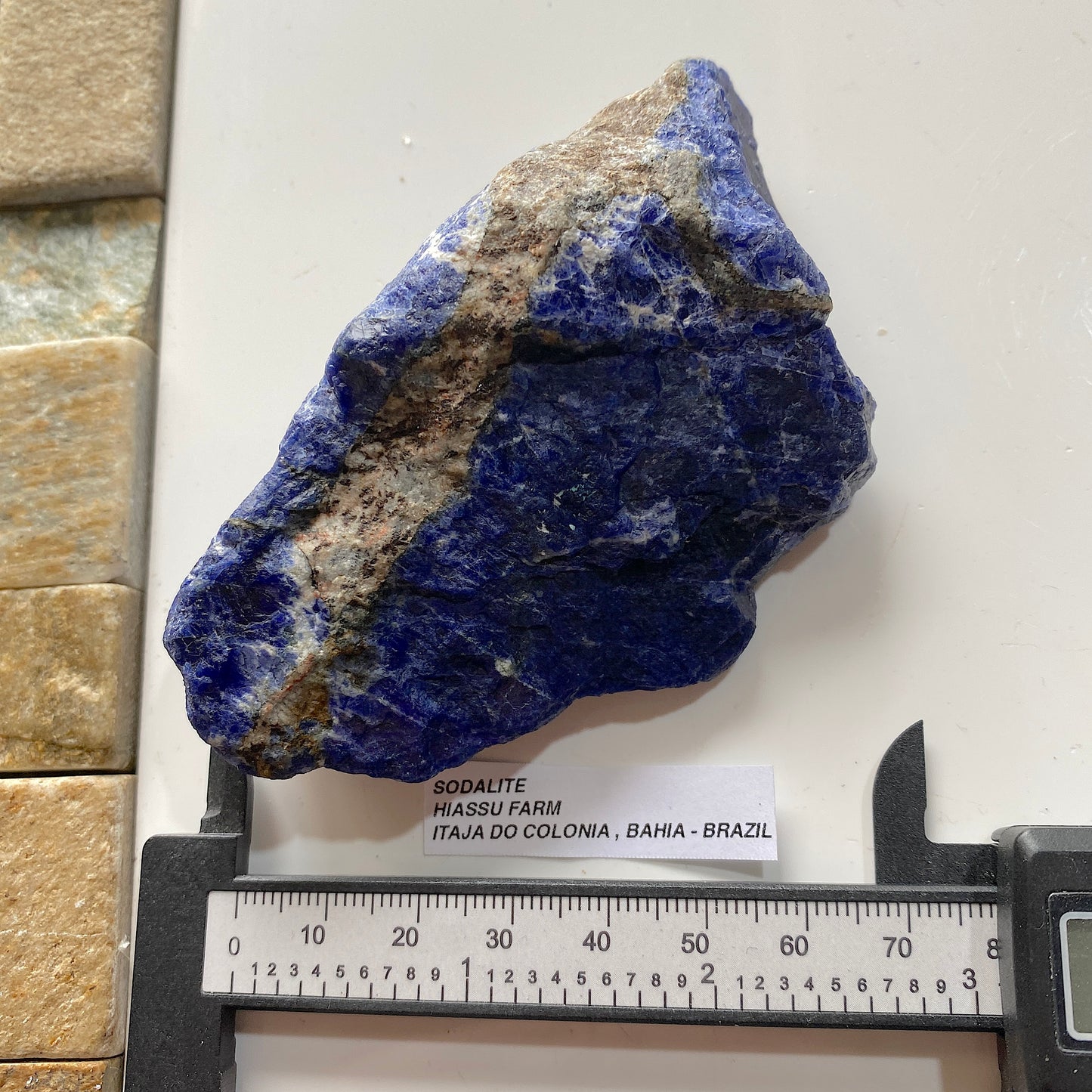 SODALITE : HIASSU FARM, ITAJA DO COLONIA, BAHIA, BRAZIL  146g MF5286