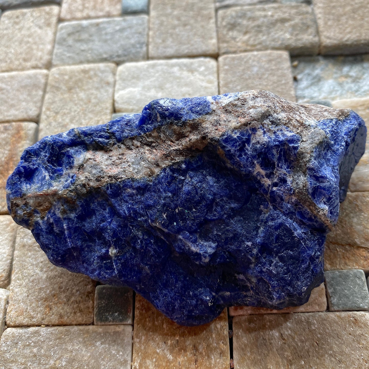 SODALITE : HIASSU FARM, ITAJA DO COLONIA, BAHIA, BRAZIL  146g MF5286