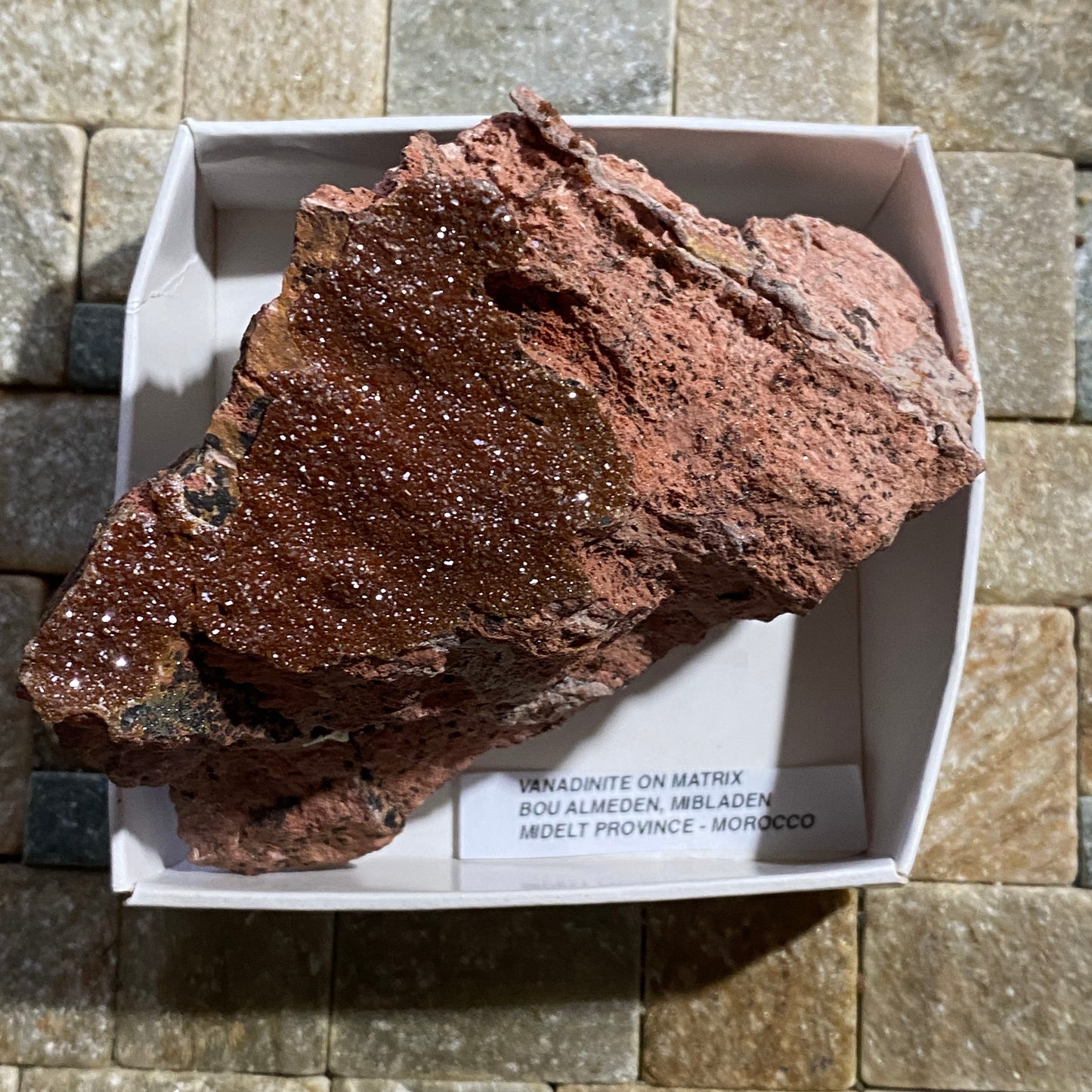 VANADINITE ON MATRIX : BOU ALMADEN, MIDELT PROVINCE, MOROCCO 226g MF5288