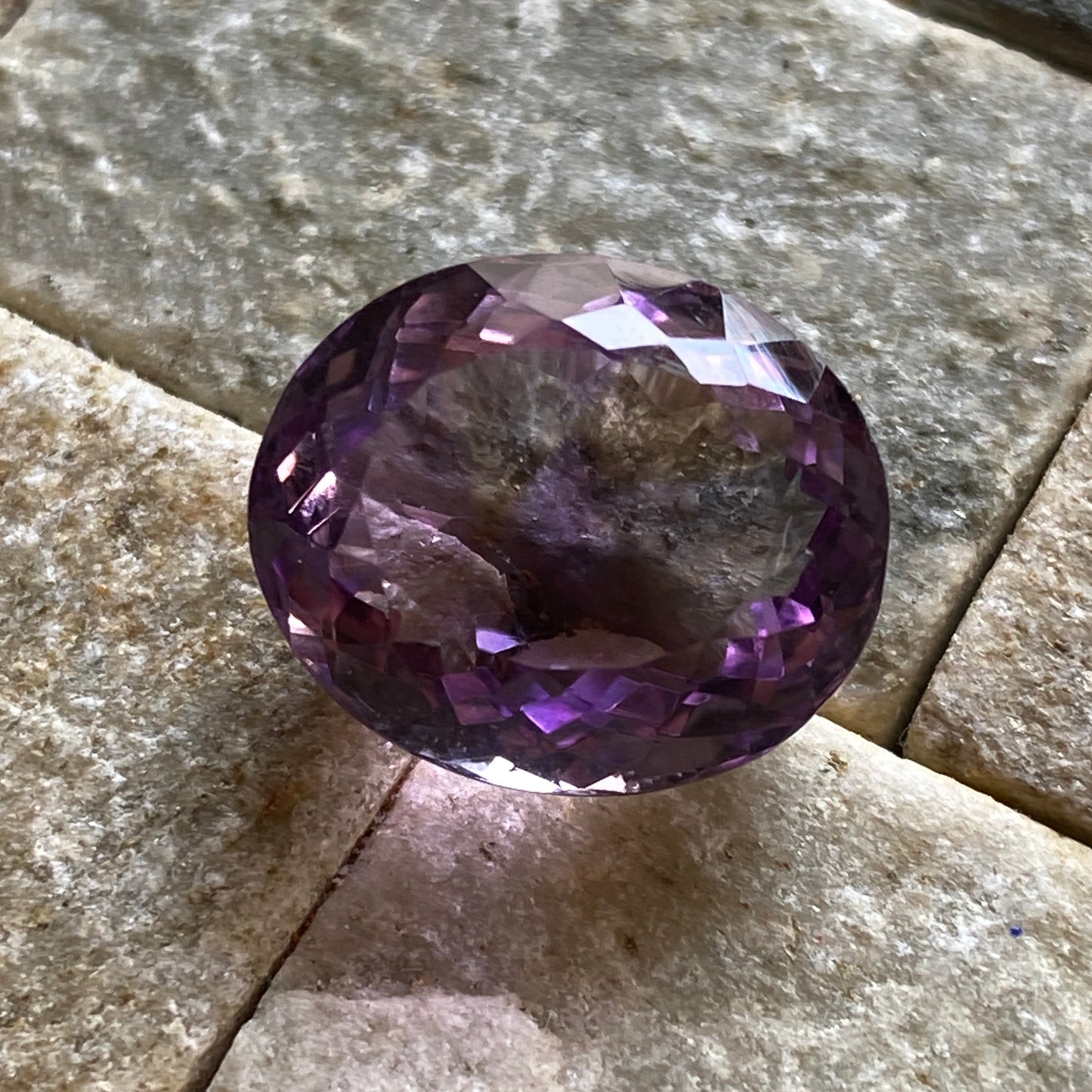 AMETHYST NATURAL GEMSTONE - PIEDRA PARADA, VERACRUZ, MEXICO. 13.0Ct MFG2179