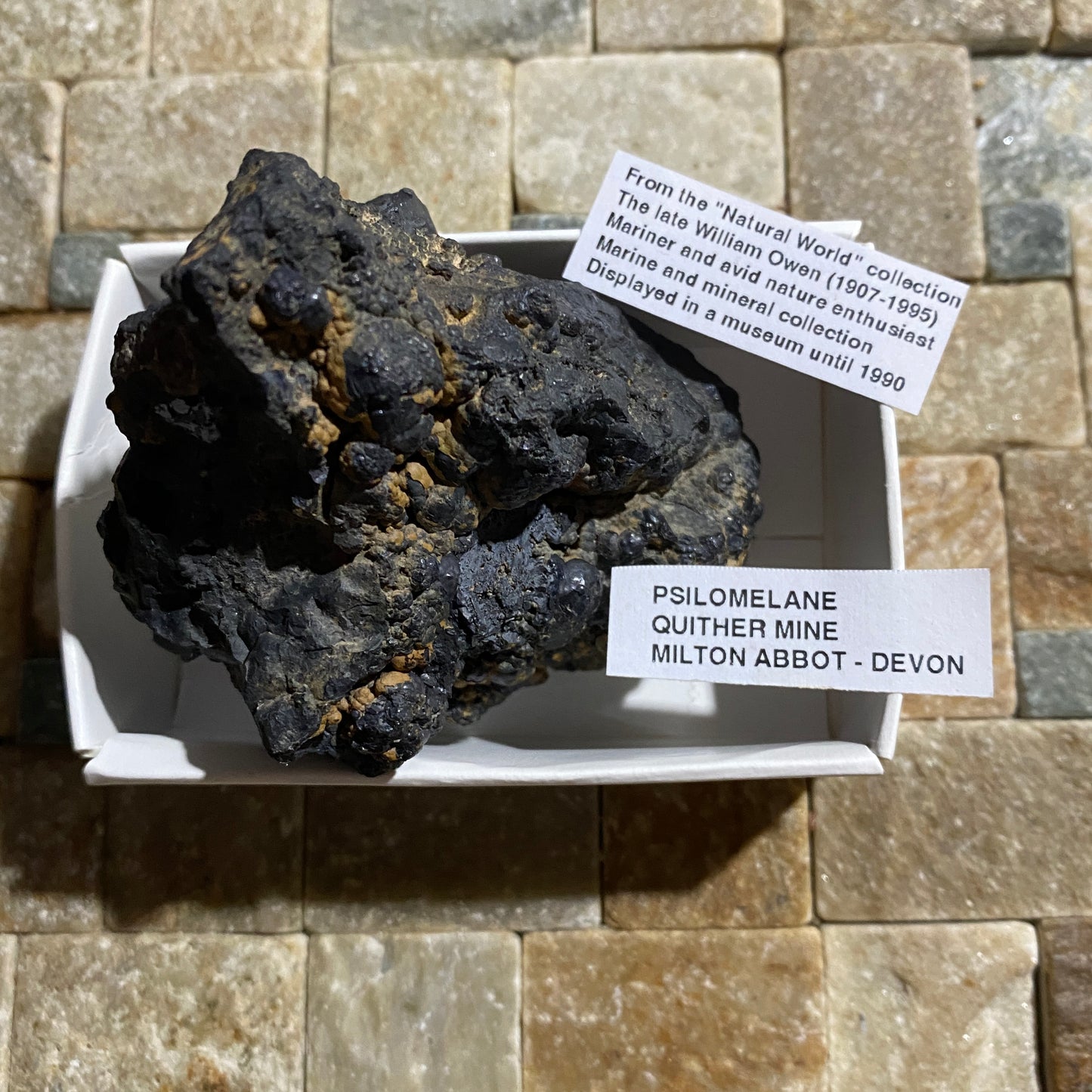 PSILOMELANE RARE SPECIMEN FROM QUITHER MINE, MILTON ABBOT, DEVON 182g MF5290