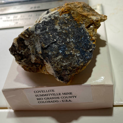 COVELLITE [RARE] : SUMMITIVILLE MINE, COLORADO, U.S.A.  180g MF5291