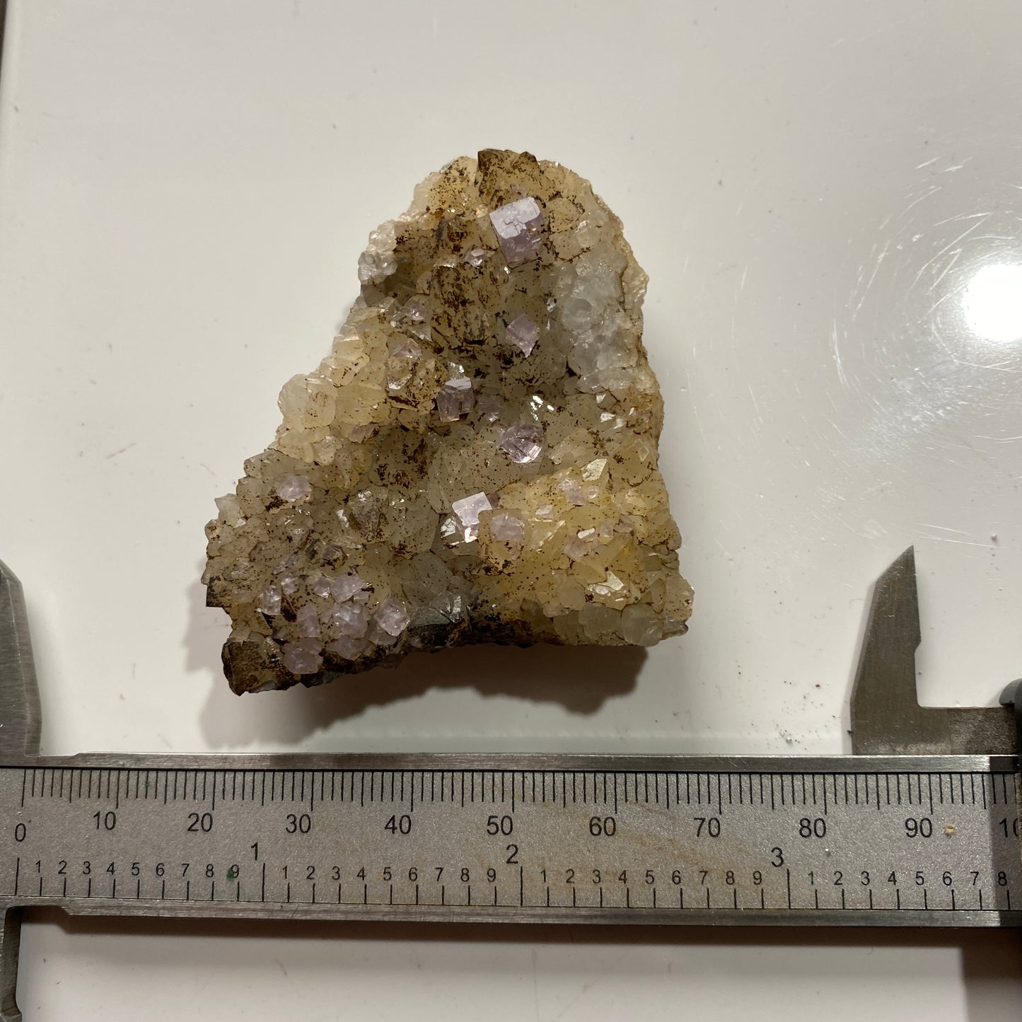 FLUORITE/QUARTZ : SOUTH CROFTY MINE, POOL, CARN BRAE, CORNWALL 46g. MF5292