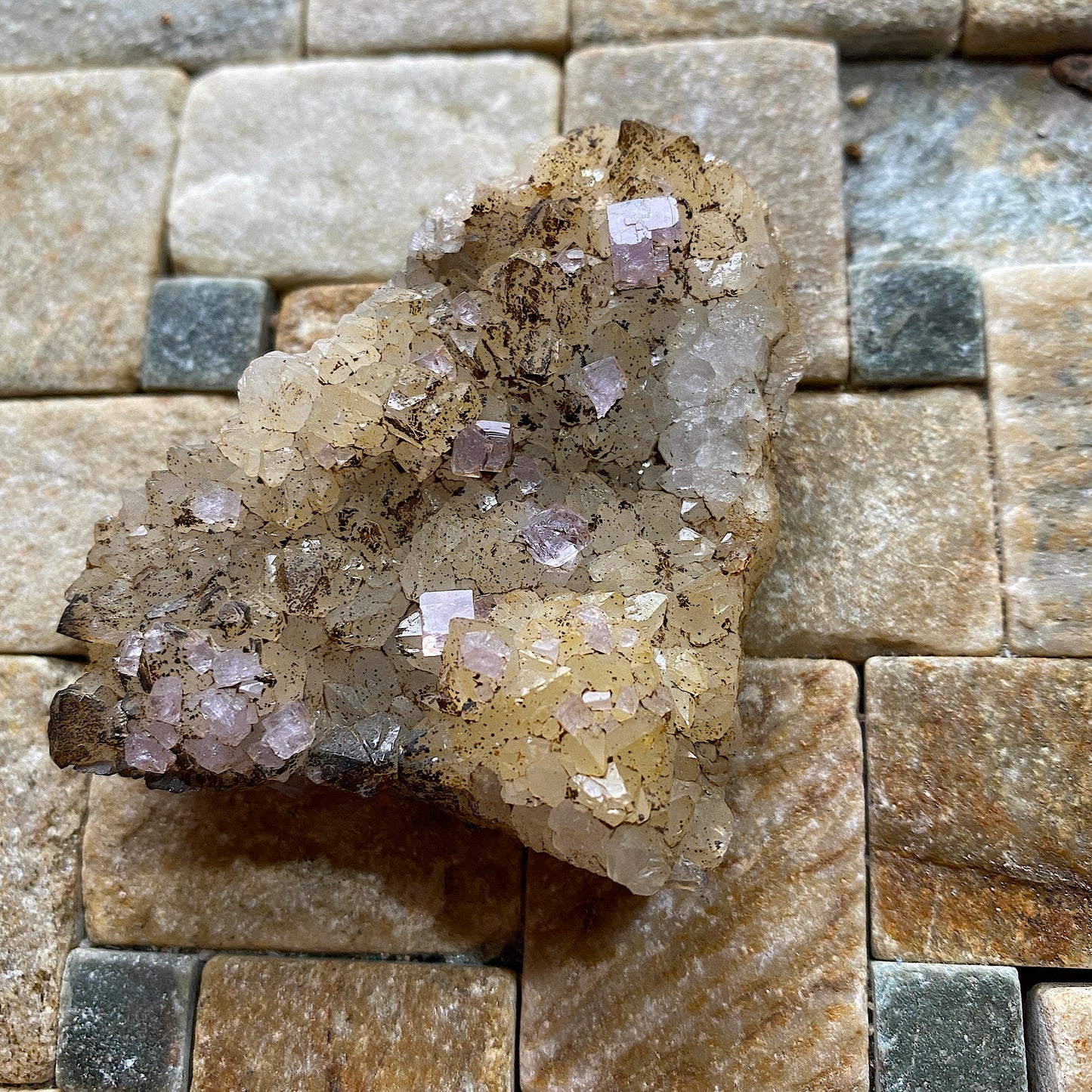 FLUORITE/QUARTZ : SOUTH CROFTY MINE, POOL, CARN BRAE, CORNWALL 46g. MF5292