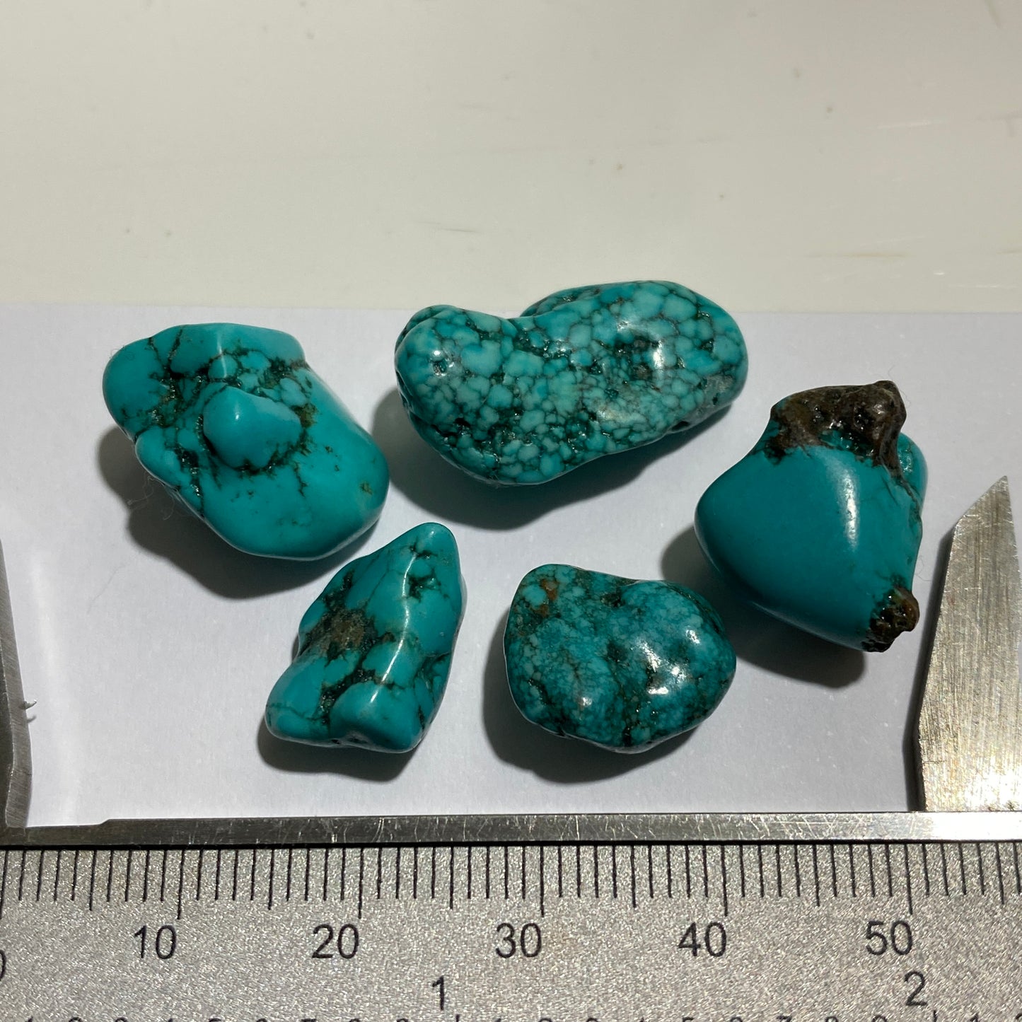 TURQUOISE ROUGH NATURAL GEMSTONES x 5 - BADAKHSHAN, AFGHANISTAN 13g. MFG3108