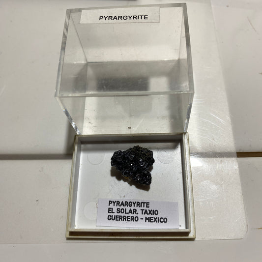 PYRARGYRITE : EL SOLAR, TAXIO, GUERRERO, MEXICO  MF4655