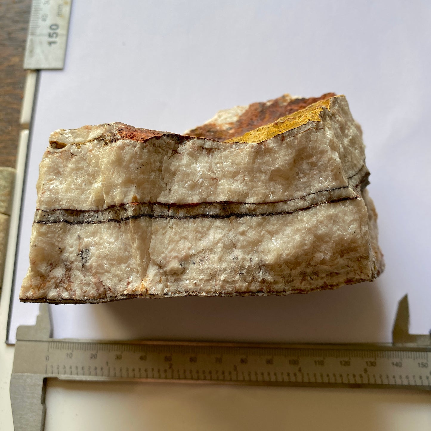 BANDED ARAGONITE - PUESTO VIEJ0, JUJUY PROVINCE, ARGENTINA heavy 970g MF4460