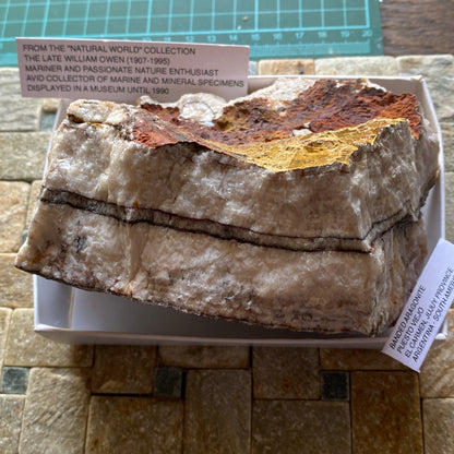 BANDED ARAGONITE - PUESTO VIEJ0, JUJUY PROVINCE, ARGENTINA heavy 970g MF4460